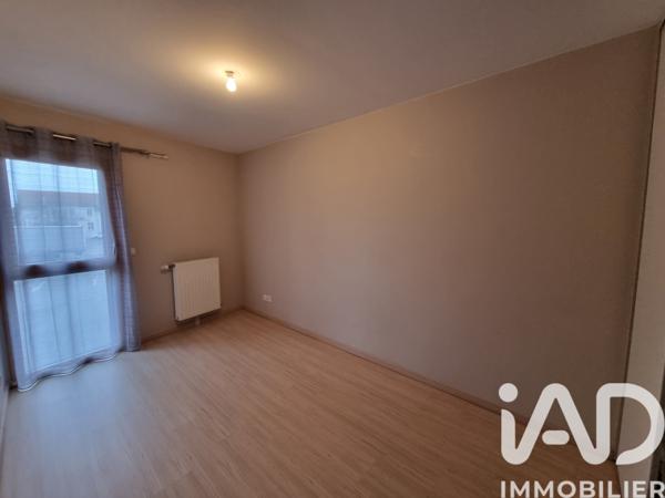 Location appartement 3 pièces 72 m² Veauche