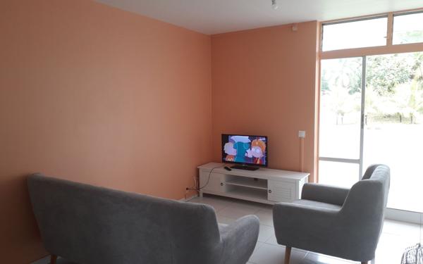 Appartement à louer    3 pièces •  Les Abymes