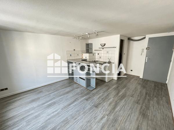 Location Studio 23 m² - 68 RUE DES PONTS Nancy. 54000