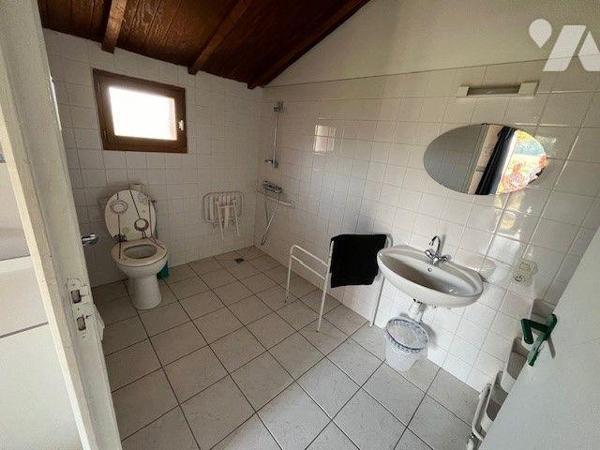 Maison d'habitation face au Mont-Saint-Michel d'une surface de 273m² habitables faisant aujourd...