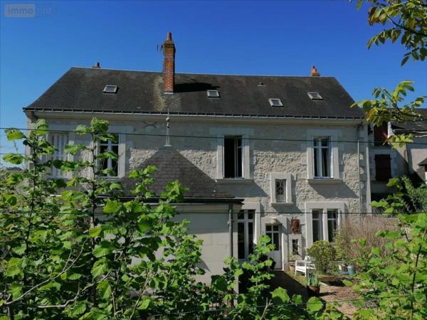 Maison de maître à vendre à Descartes dans l'Indre-et-Loire (37160), ref : 082/327