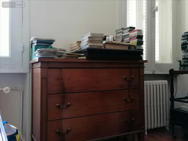 Maison de maître à vendre à Descartes dans l'Indre-et-Loire (37160), ref : 082/327