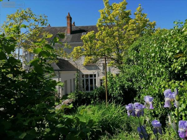 Maison de maître à vendre à Descartes dans l'Indre-et-Loire (37160), ref : 082/327