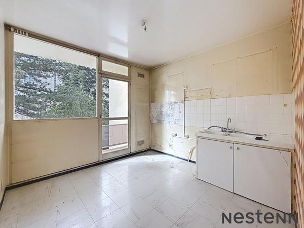 À vendre : Appartement 4 pièces avec vue dégagée à Saint-Étienne - Résidence Dame Blanche