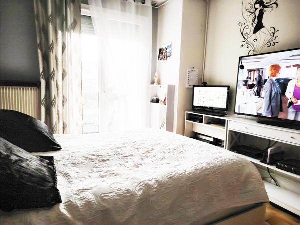 Appartement à SAINT-MARTIN-D'HERES, 38400 - 4 pièces 105m²