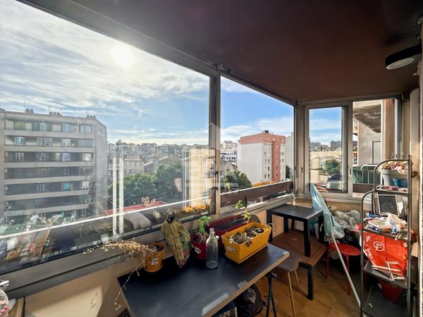 Appartement Marseille 4 pièces 82 m2 Parking box