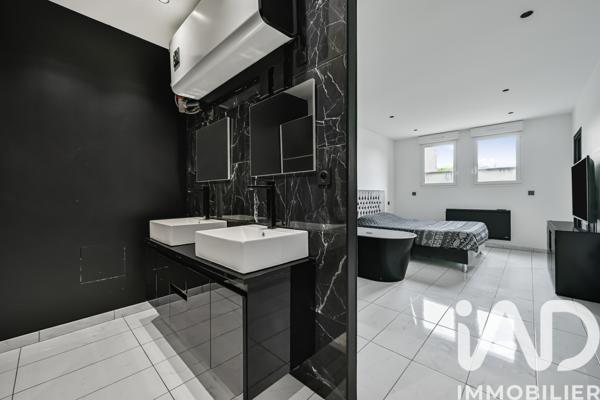 Appartement à vendre 7 pièces 182 m² Livry-Gargan