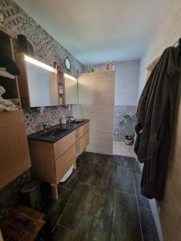 Charmante maison T6 Ouveillan