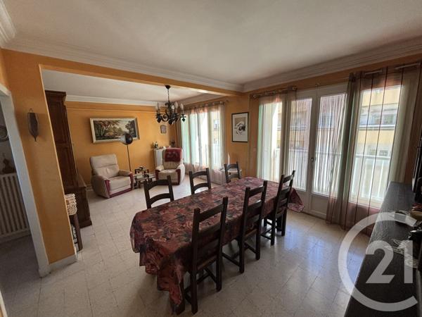 Appartement F4 à vendre  4 pièces - 94,63 m2 NIMES - 30