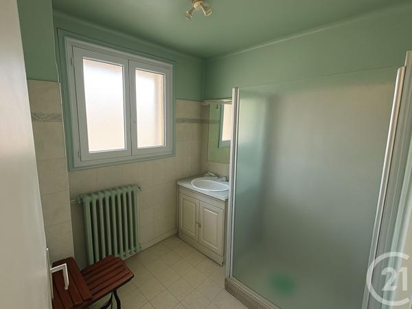 Appartement F4 à vendre  4 pièces - 94,63 m2 NIMES - 30