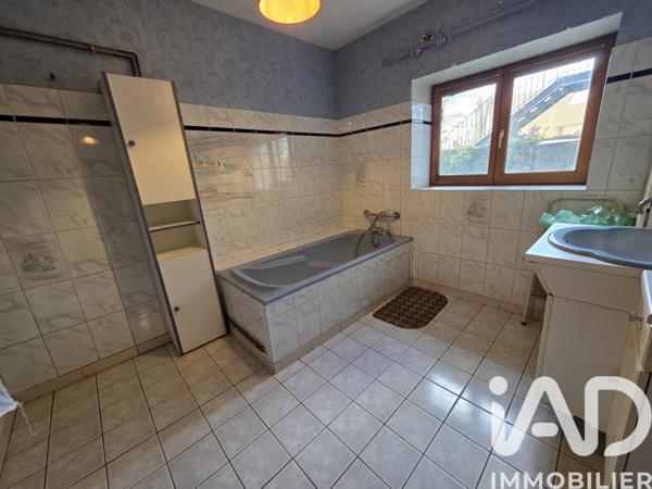 Maison à vendre 7 pièces 201 m² Fleurey-lès-Faverney