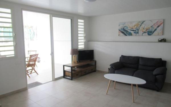 Appartement à louer    2 pièces •  Remire-Montjoly