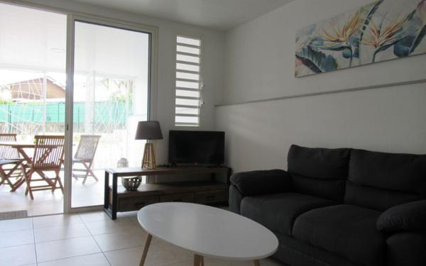 Appartement à louer    2 pièces •  Remire-Montjoly