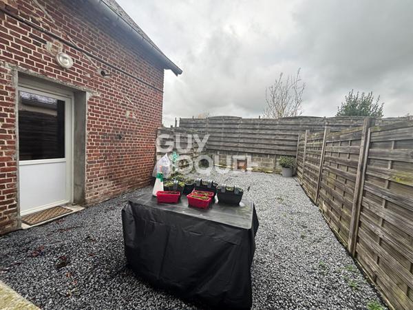 Maison à louer - 3 pièces à Estrees Mons