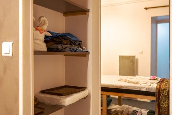 CARCASSONNE – BASTIDE SAINT-LOUIS Workshop de 98m² avec boutique et appartement T2 bis