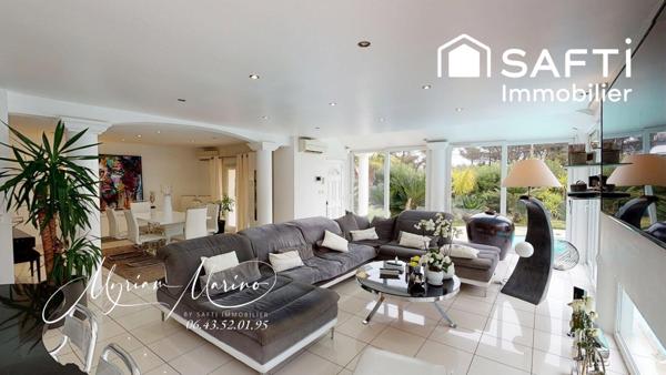 SAINT-AYGULF – VILLA VUE MER AVEC PISCINE - SAINT AYGULF (83370)