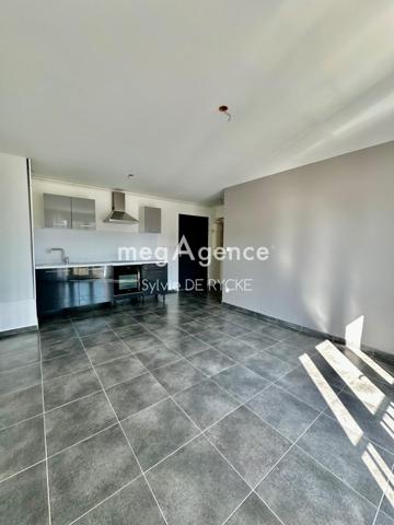 Appartement à MONTEREAU-FAULT-YONNE, 77130 - 3 pièces 51m²