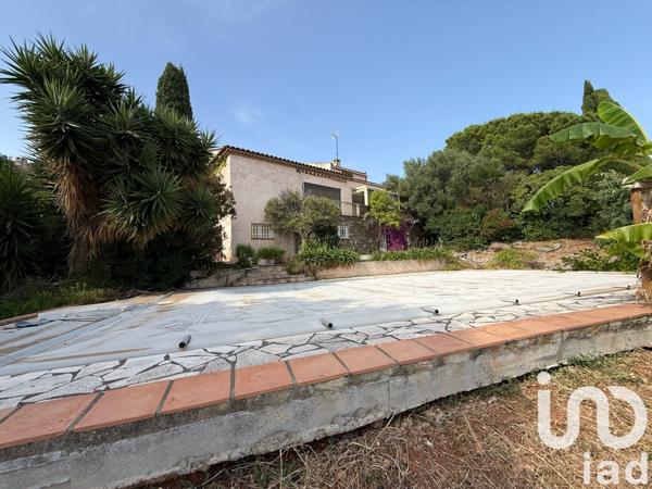 Maison à vendre 5 pièces 150 m² Carqueiranne