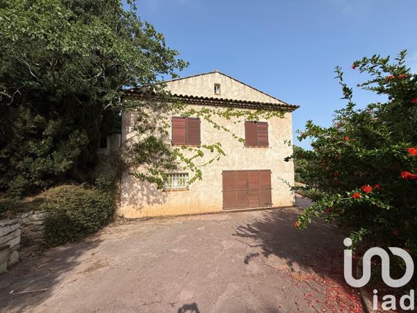 Maison à vendre 5 pièces 150 m² Carqueiranne
