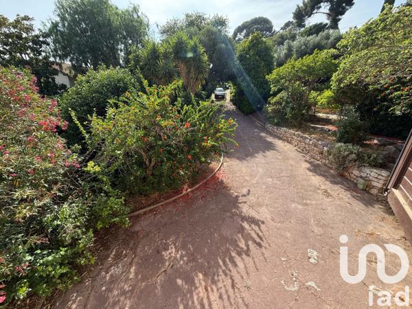 Maison à vendre 5 pièces 150 m² Carqueiranne