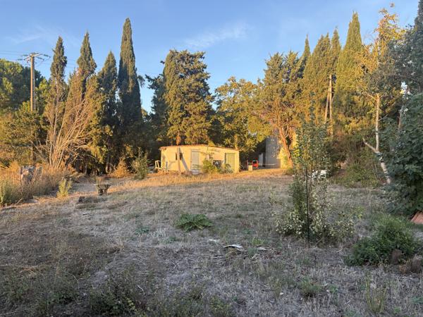 Village du Razès - Terrain à bâtir de 936m² dans un cadre naturel