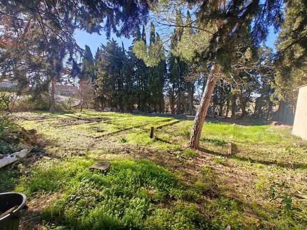 Village du Razès - Terrain à bâtir de 936m² dans un cadre naturel