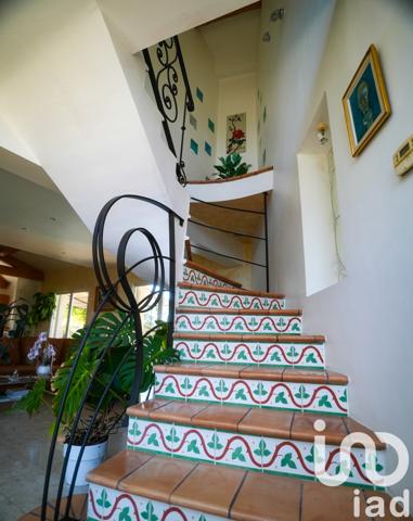 Maison à vendre 7 pièces 159 m² Villeneuve-lès-Avignon