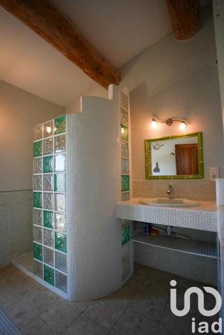 Maison à vendre 7 pièces 159 m² Villeneuve-lès-Avignon