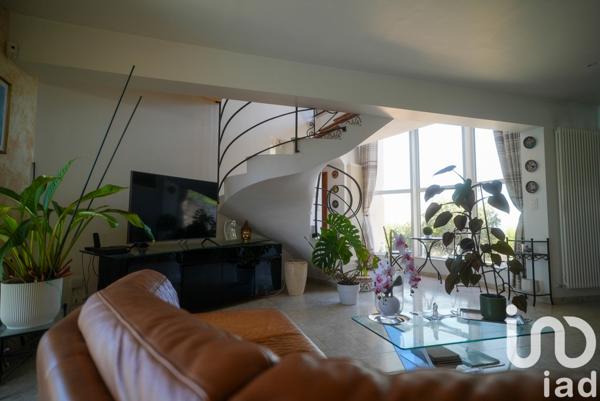 Maison à vendre 7 pièces 159 m² Villeneuve-lès-Avignon