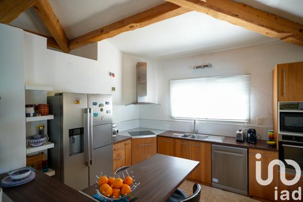 Maison à vendre 7 pièces 159 m² Villeneuve-lès-Avignon
