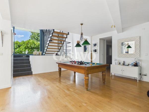 Vente Maison 8 pièces de 290m² - 59493 Villeneuve-d'Ascq