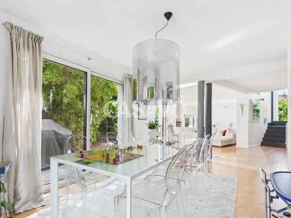 Vente Maison 8 pièces de 290m² - 59493 Villeneuve-d'Ascq