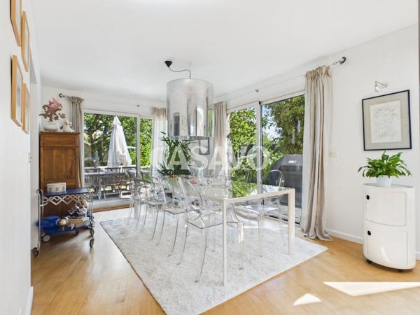 Vente Maison 8 pièces de 290m² - 59493 Villeneuve-d'Ascq
