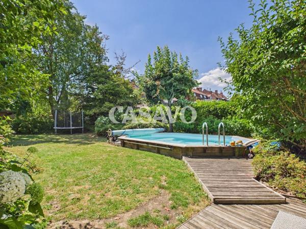 Vente Maison 8 pièces de 290m² - 59493 Villeneuve-d'Ascq