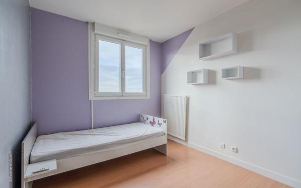 Appartement à vendre    4 pièces • 76,78 m2 Noisy-le-Grand