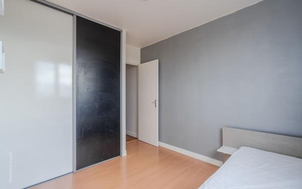 Appartement à vendre    4 pièces • 76,78 m2 Noisy-le-Grand