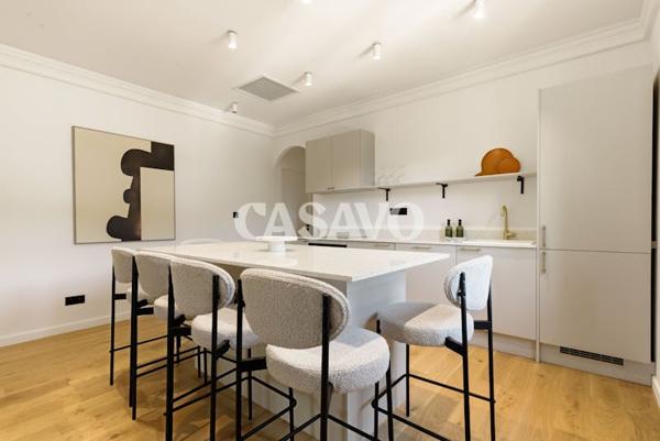 Vente Appartement 4 pièces de 81m² - 13100 Aix-en-Provence