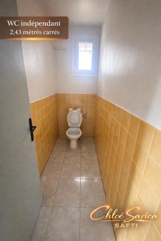 Maison plain-pied sur 2300 m² à Saint-Maime