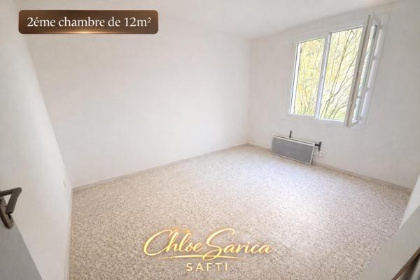 Maison plain-pied sur 2300 m² à Saint-Maime