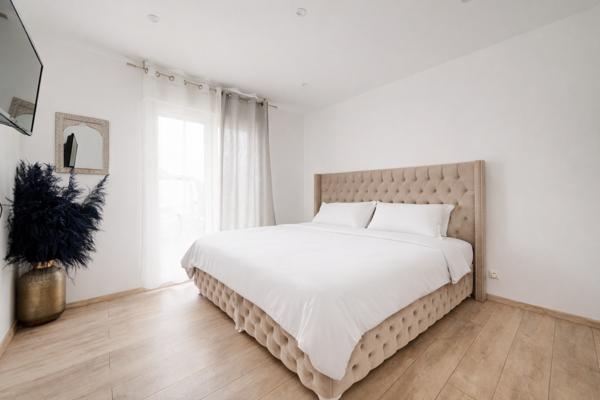 Charmes (88130) Maison Plain-pied construite en 2021 - 123m2 - terrain 853 m2 - 3 Chambres