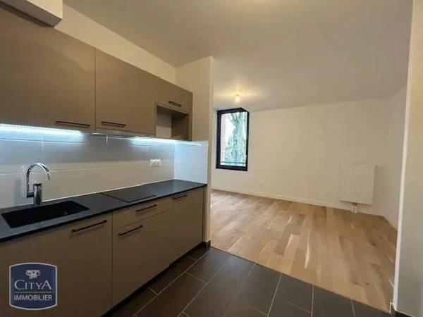 Appartement à louer 1 pièce 28.5m²