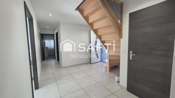 Maison individuelle 4 chambres libre d'occupation