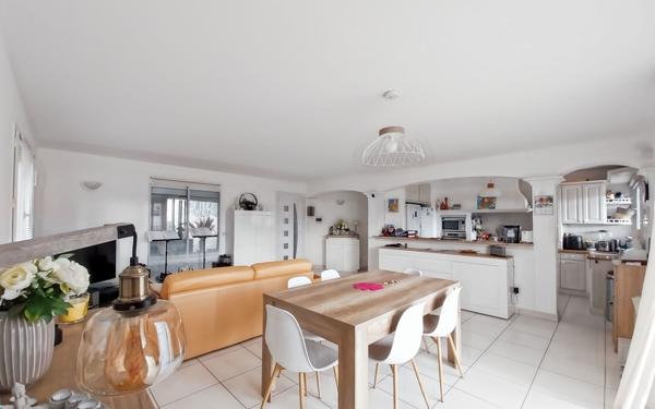 Maison à vendre    4 pièces •  Marseillan