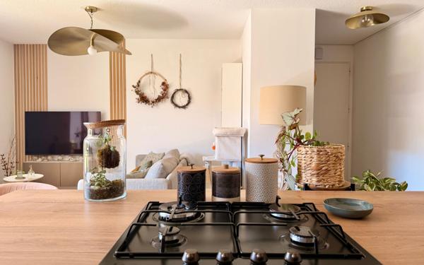 Appartement à vendre    3 pièces • 61 m2 Saint-Alban