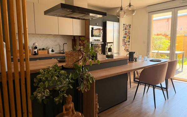 Appartement à vendre    3 pièces • 61 m2 Saint-Alban