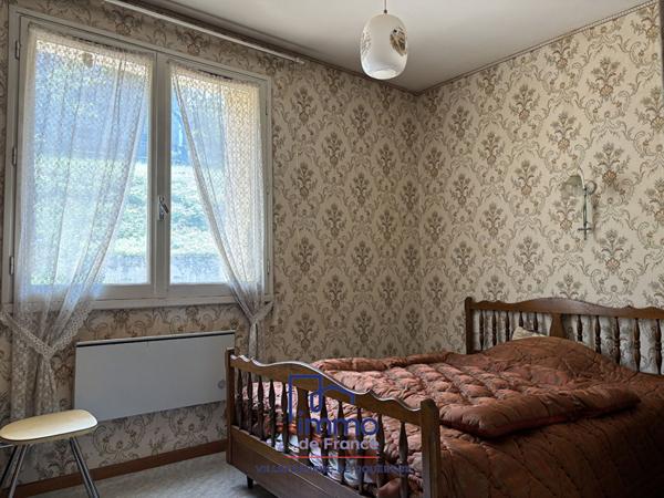 Maison 95 m² sur sous-sol et terrain attenant