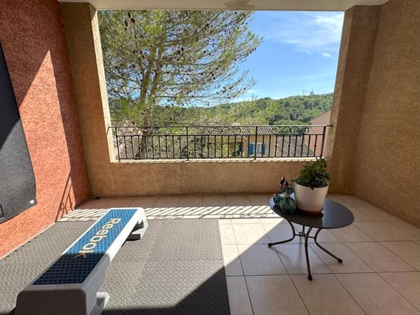 A VENDRE - 2 PIECES - MOUGINS-LE-HAUT