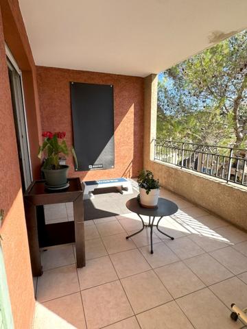 A VENDRE - 2 PIECES - MOUGINS-LE-HAUT