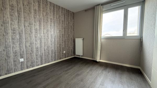 APPARTEMENT DUPLEX - 87m2 - GARAGE DOUBLE - JARDIN TERRASSE