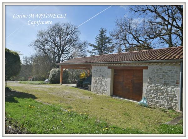 Bon Encontre - Maison en pierre 8 pièces, 200 m2 habitables - terrain de 9 567 m2 - piscine